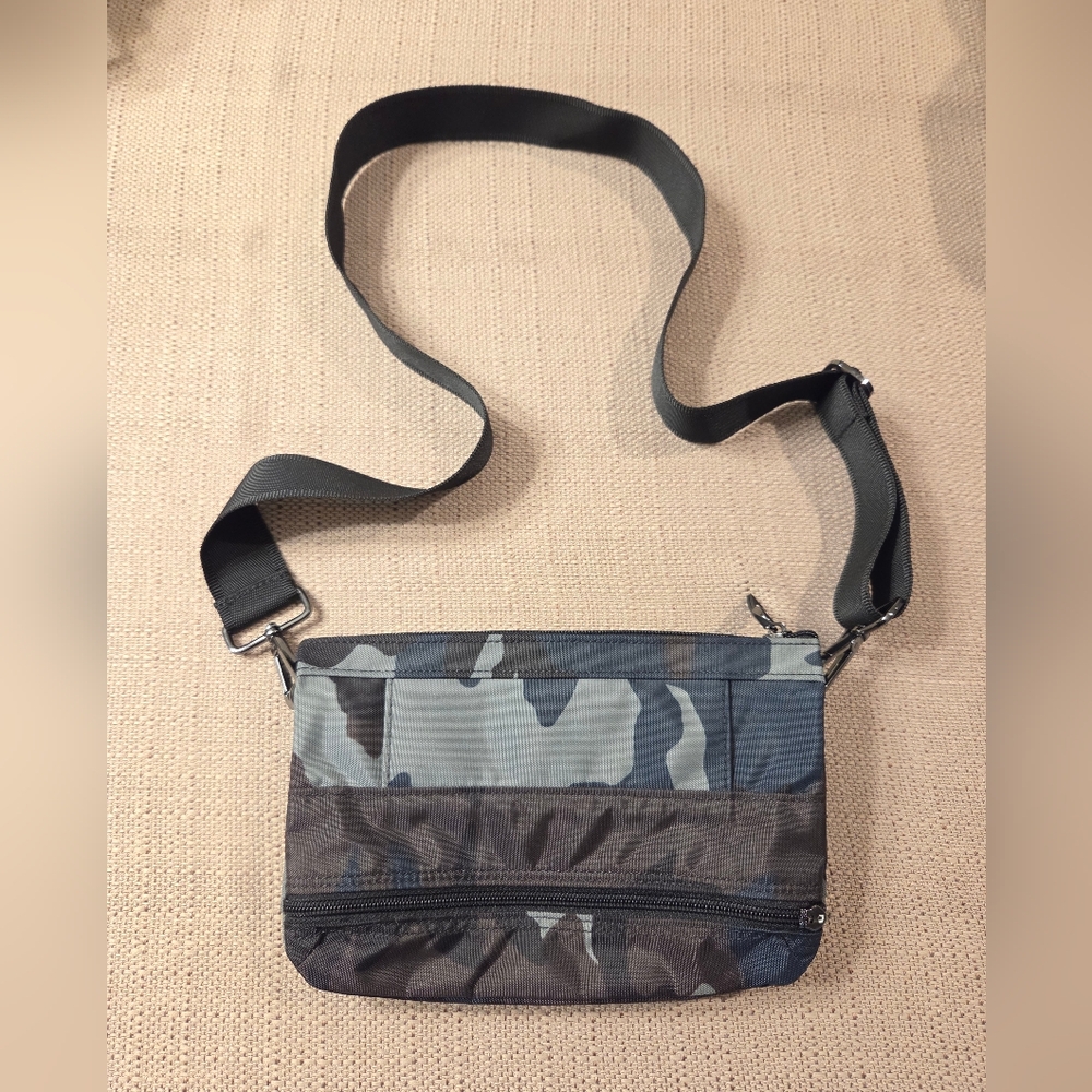 ANDI Brand Crossbody Go Bag in Cool Camo - Picture 2 of 7